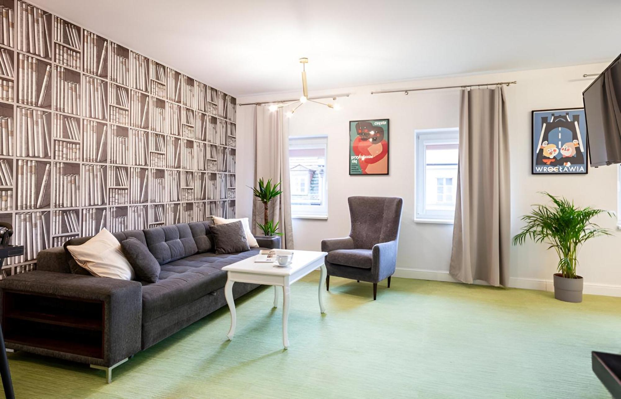 Oomph Deluxe Ruska Apartament *